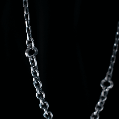 Toilworn Mini Quatrefoil Mixed Chain Necklet